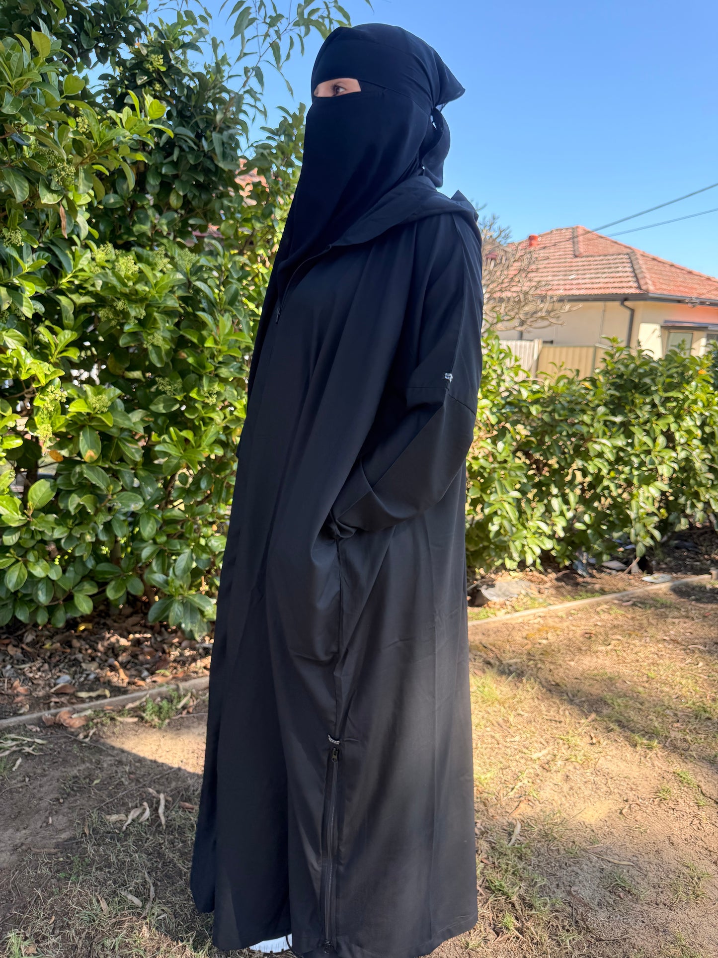 NOMAD CLOAK